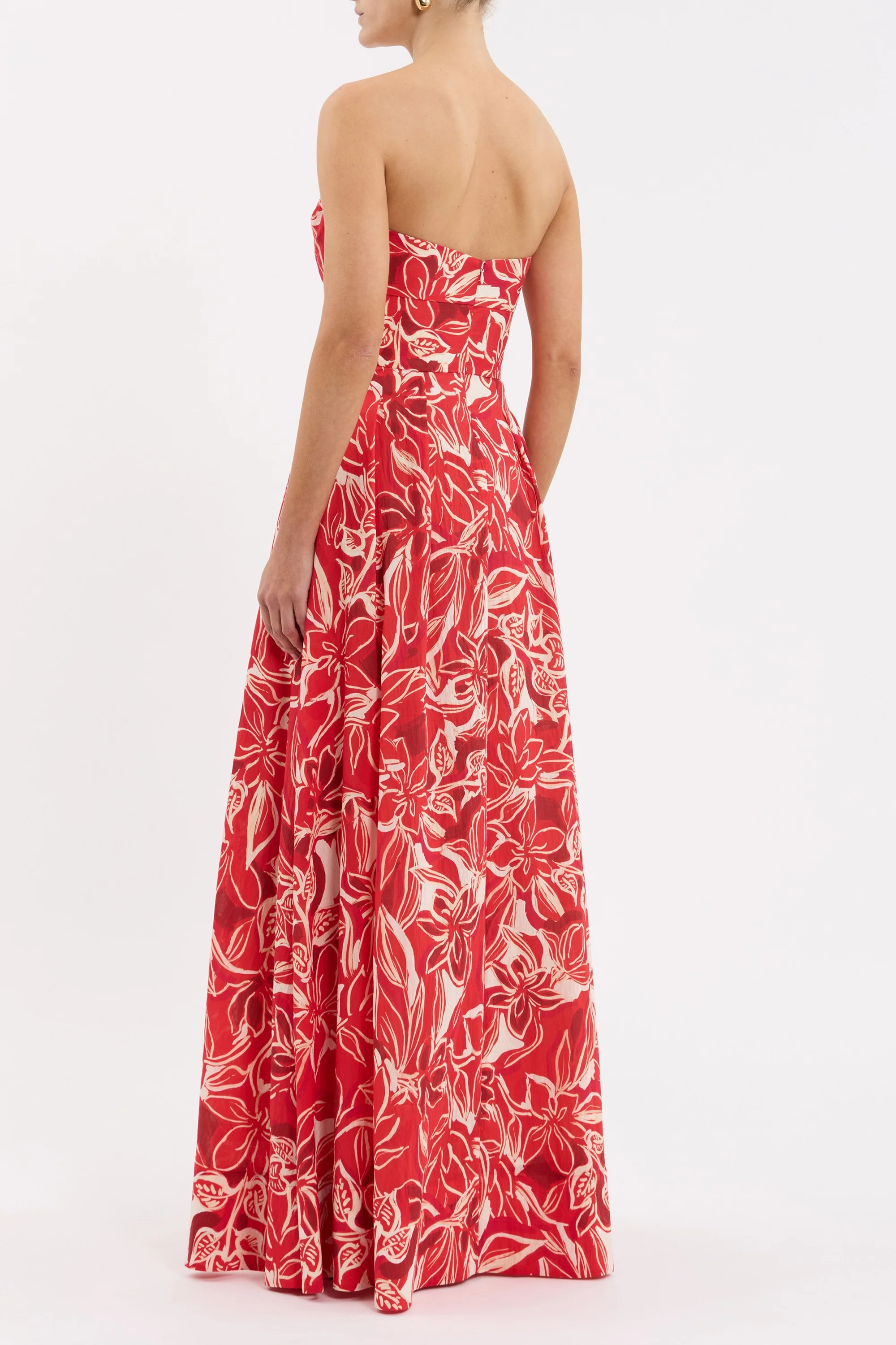Alloure Strapless Maxi Dress - Image 4