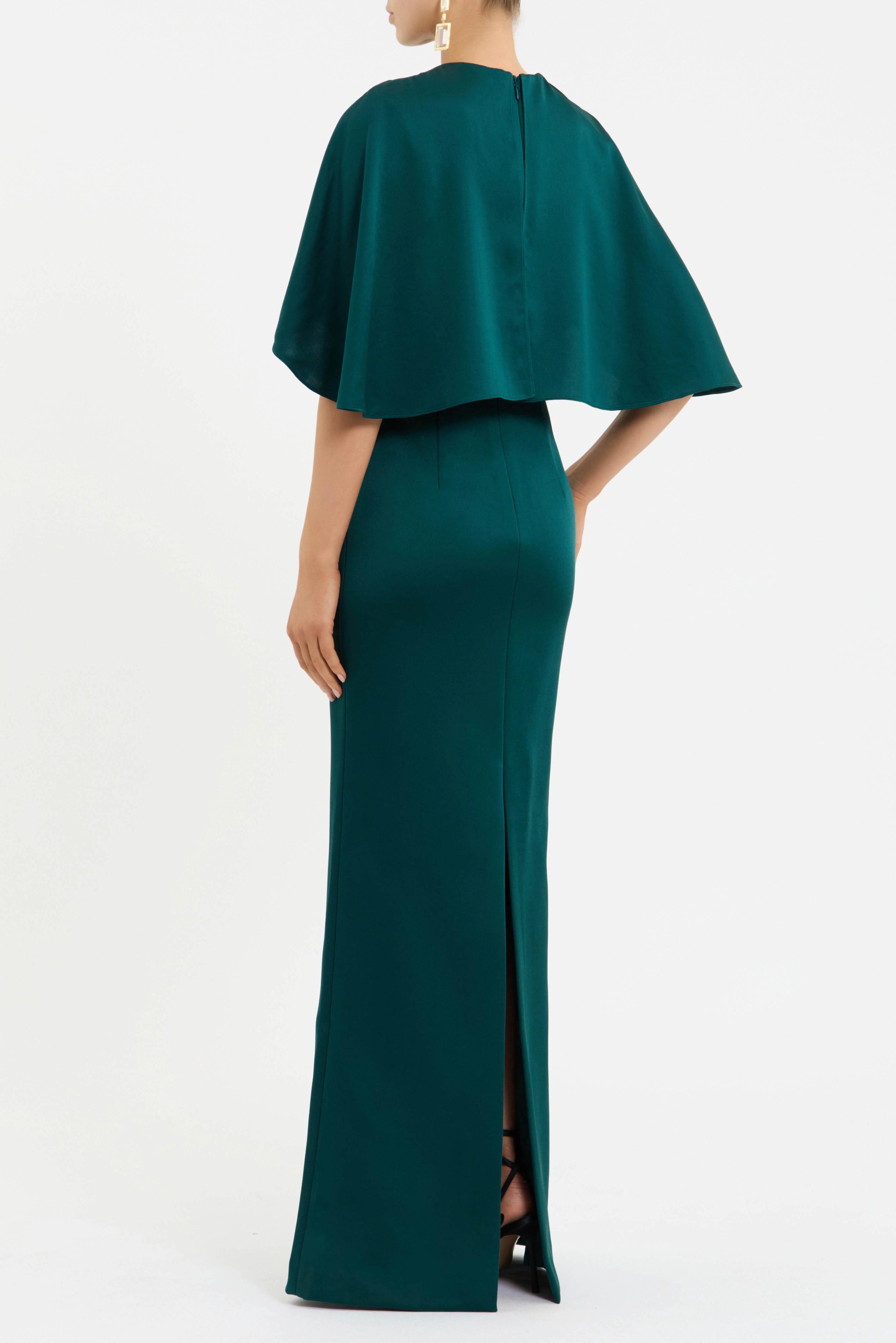 Ellerie Cape Gown - Image 4