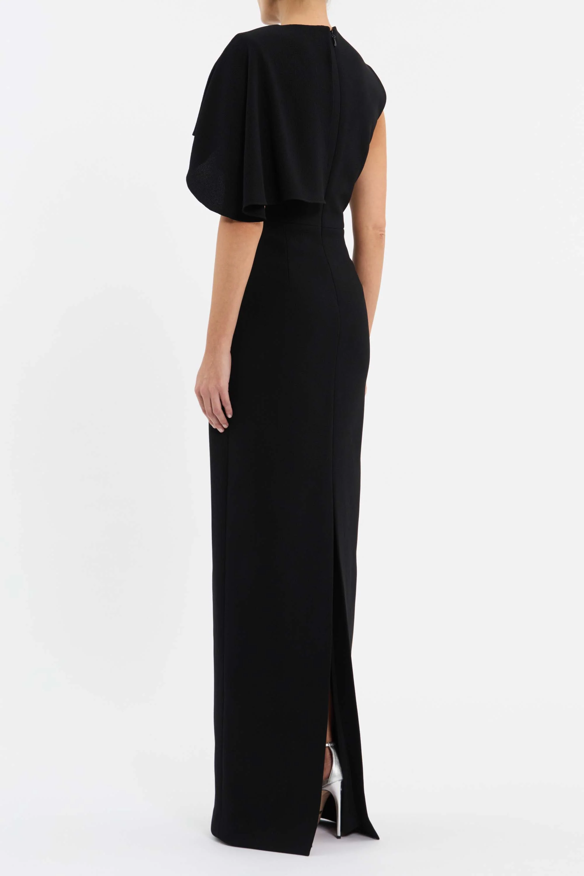 Freyja Cape Gown - Image 4