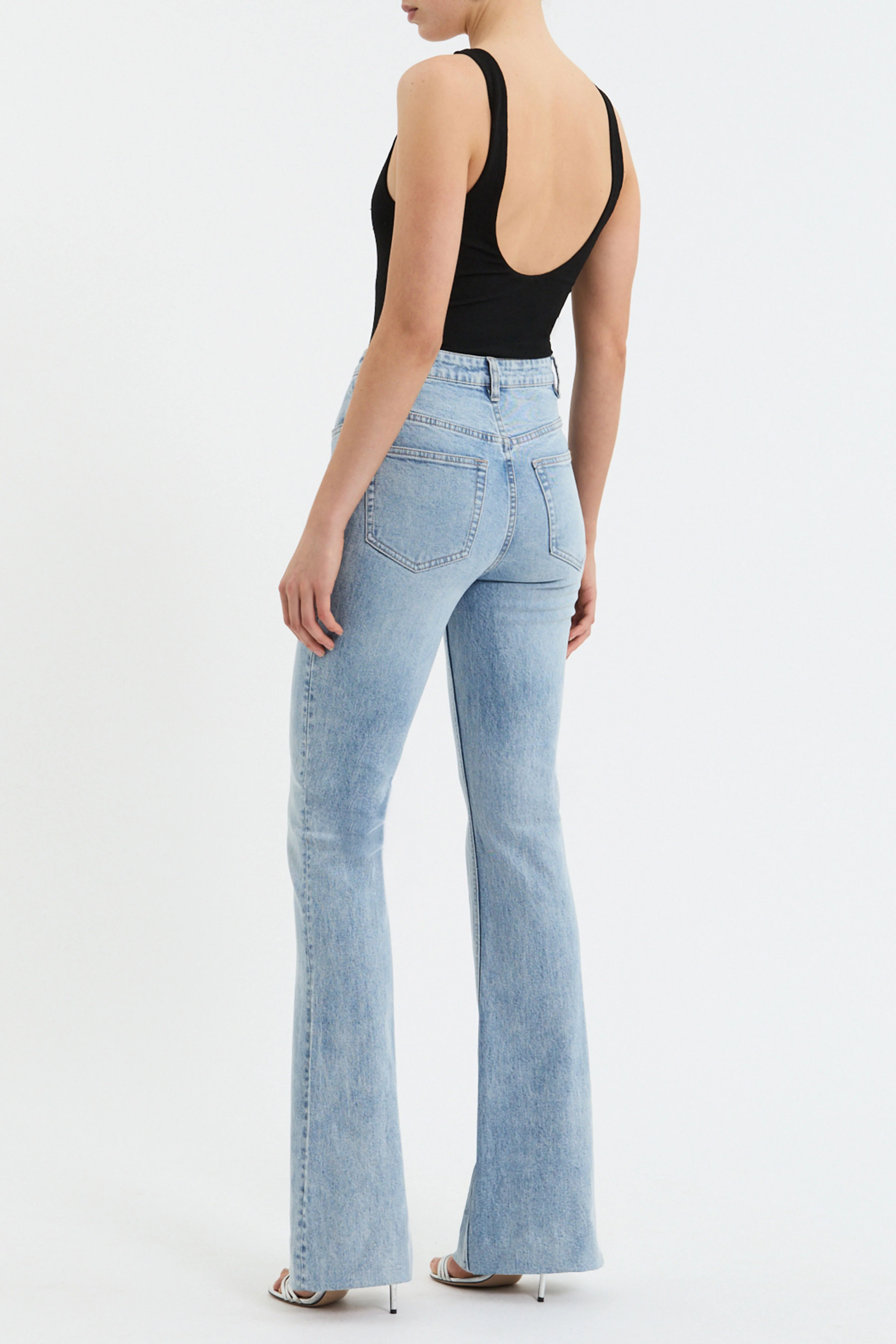 Gisele Flare Jean - Image 4