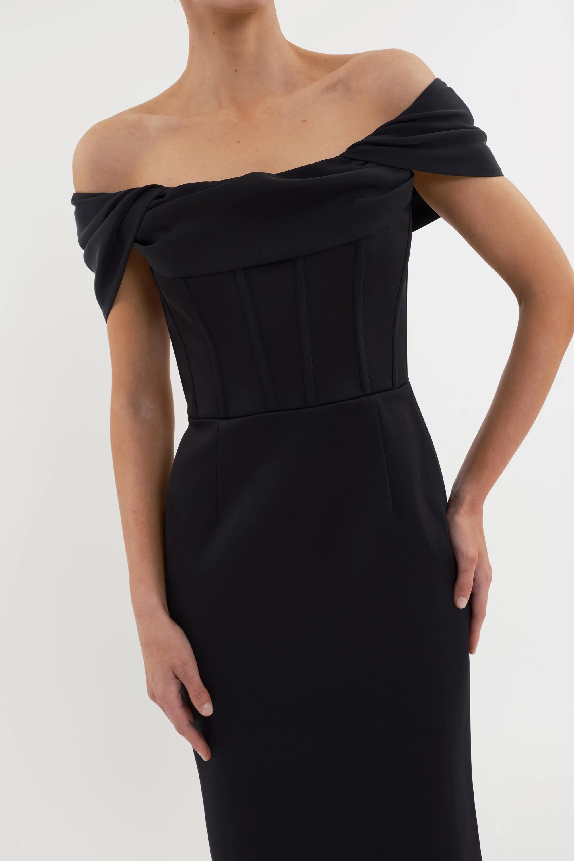 Lia Gown - Image 5