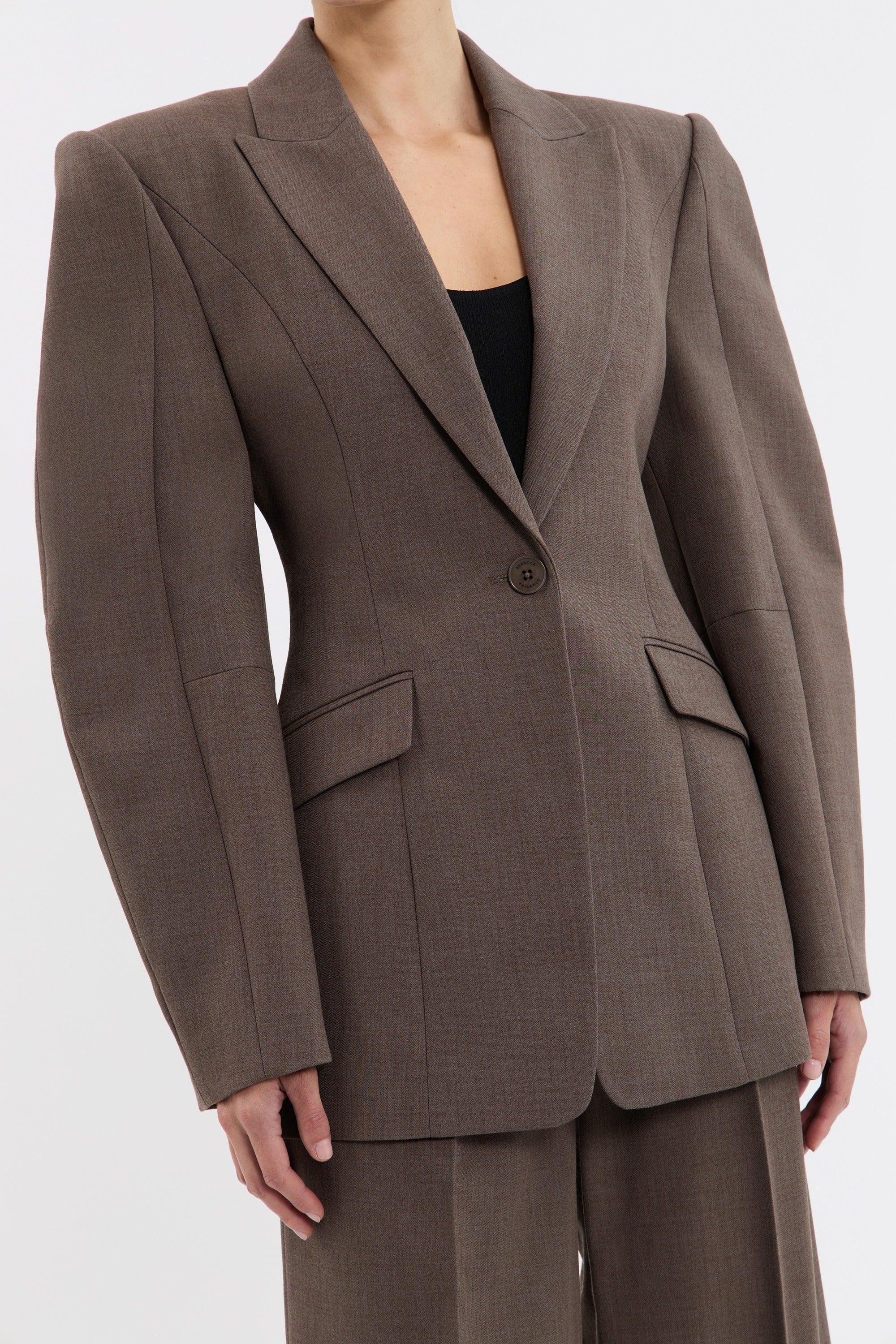 Noah Blazer - Image 5