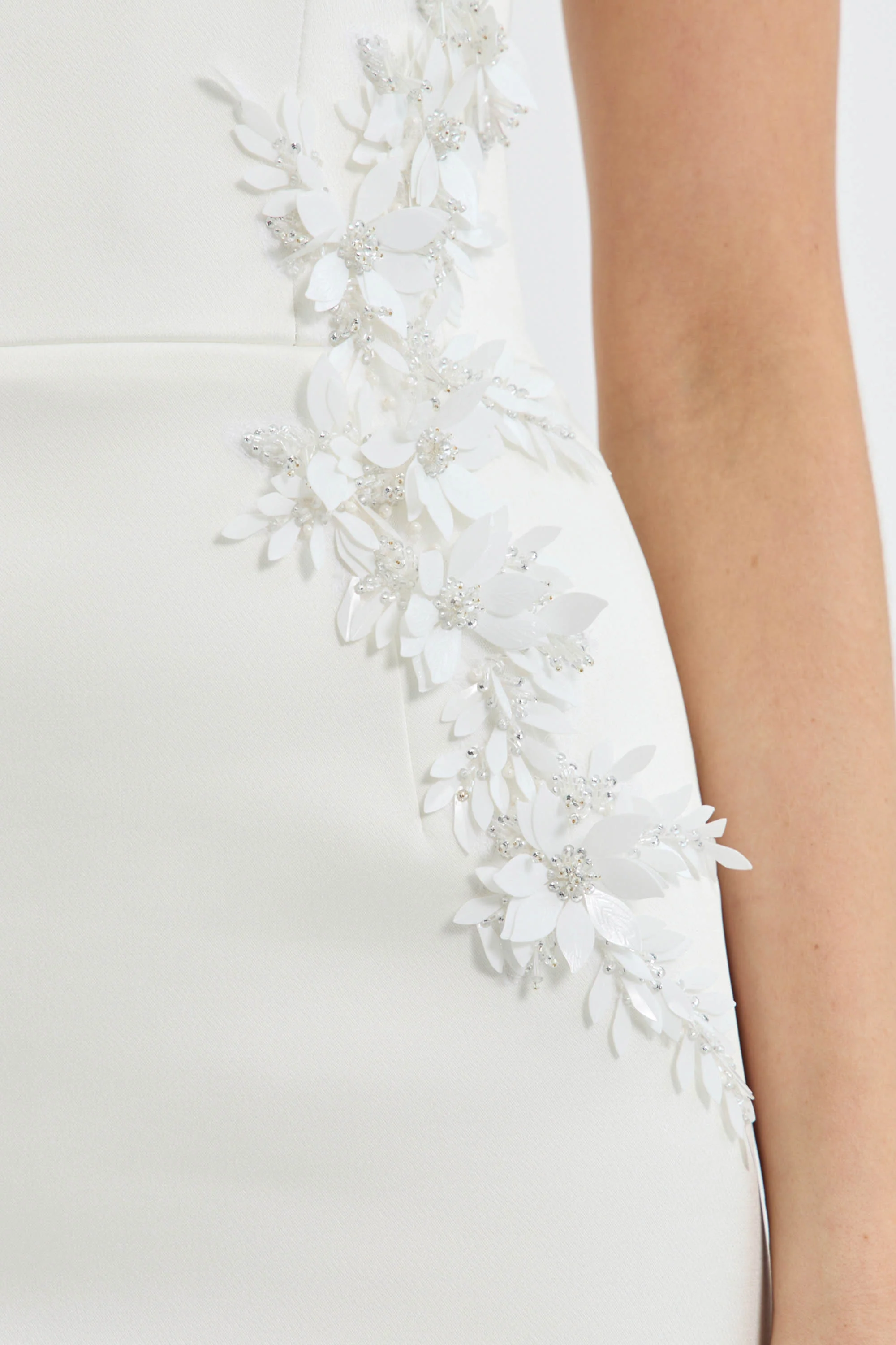 Xanthe Midi Dress - Image 6