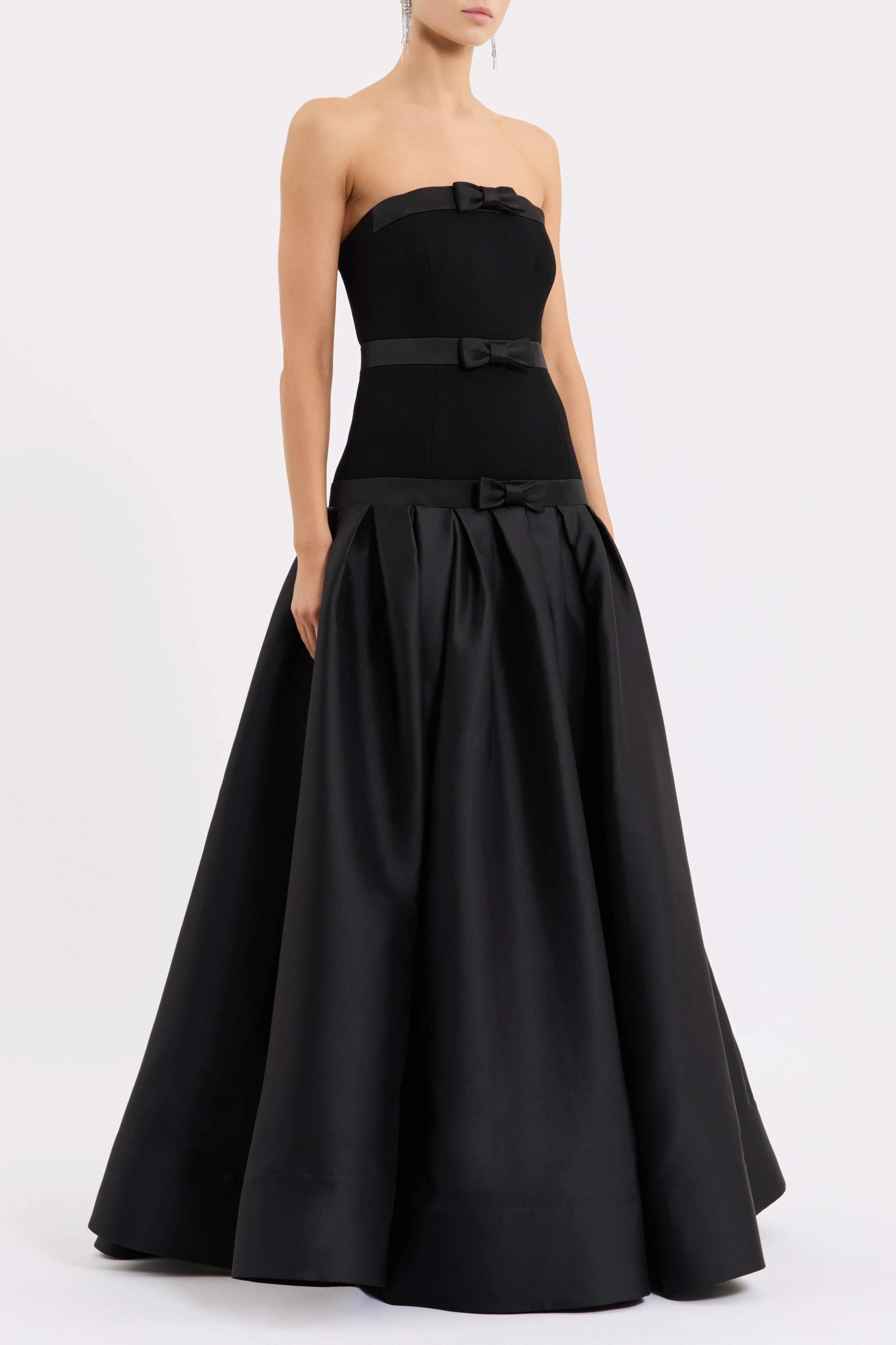 Zendaya Gown - Image 3
